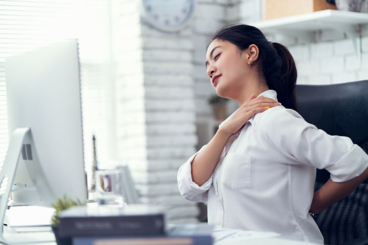 3 Signs You Should See A Back Pain Chiropractor In Jacksonville, FL