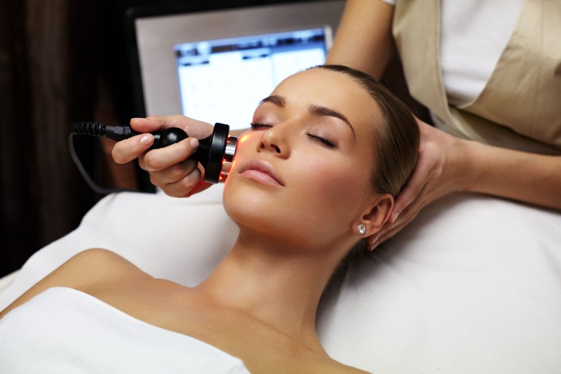 See Remarkable Changes with Skin Tightening in Boston, MA for Aging Concerns