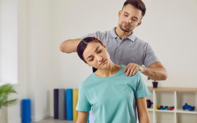 Achieve Comfort Again: Choosing a Chiropractor For Neck Pain in Austin, TX Families Seek